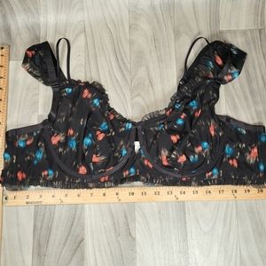 Torrid Bra SIZE 4 Ruched Mesh Ruffle Underwire Bra